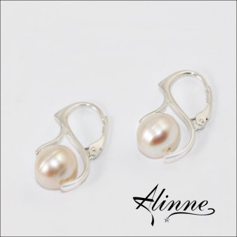 Cercei medii din argint cu perle naturale albe de 10mm
