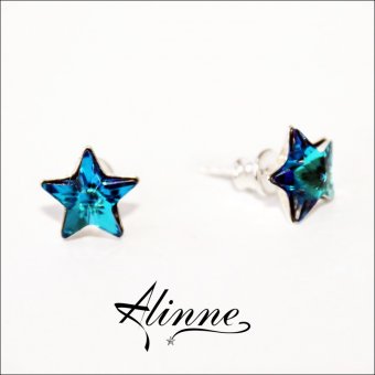 Cercei Swarovski din argint cu surub, cu stelute albastru, bleu, turcoaz