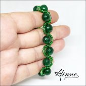 Bratara realizata manual cu pietre semipretioase de jad verde, margelute Toho, cristale fatetate
