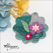 Brosa mare, realizata manual, roz, lila, verde, cristale Preciosa, model Floare 4