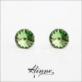 Cercei din argint, cu surub, cristale Swarovski, 10mm, verde deschis