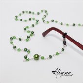 Lantisor pentru ochelari, placat cu argint, cristale fatetate verde deschis, perle verzi, lucrat manual